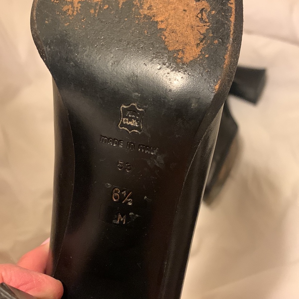 Via Spiga Neiman Marcus Heels - Picture 7 of 7